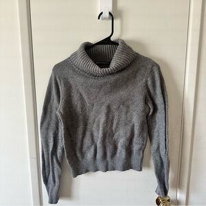 Brandy Melville Gray Turtleneck Sweater